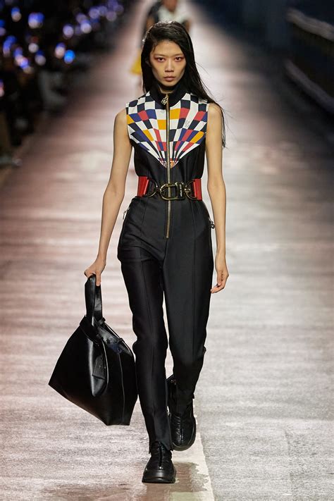 louis vuitton fall winter 2023 fashion show|louis vuitton women's winter collection.